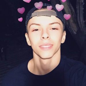 Meet your Posher, Darius